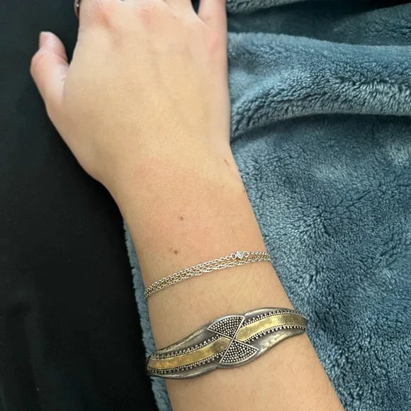 Vintage Sterling Silver Cuff Bracelet - Picture 4 of 4